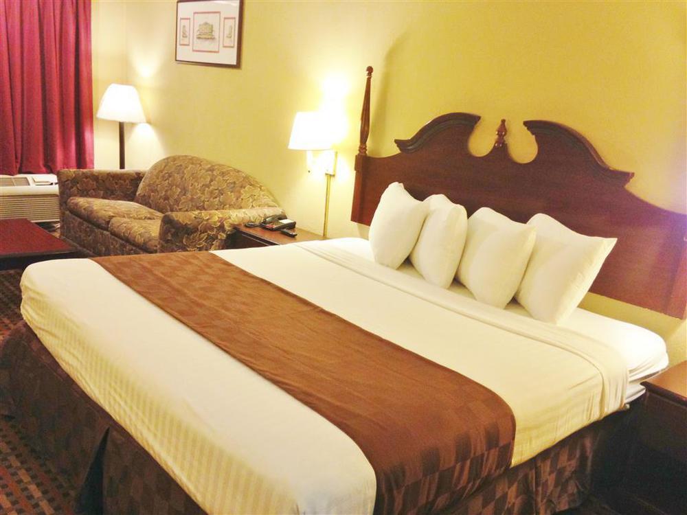Americas Best Value Inn Аркаделфия Стая снимка